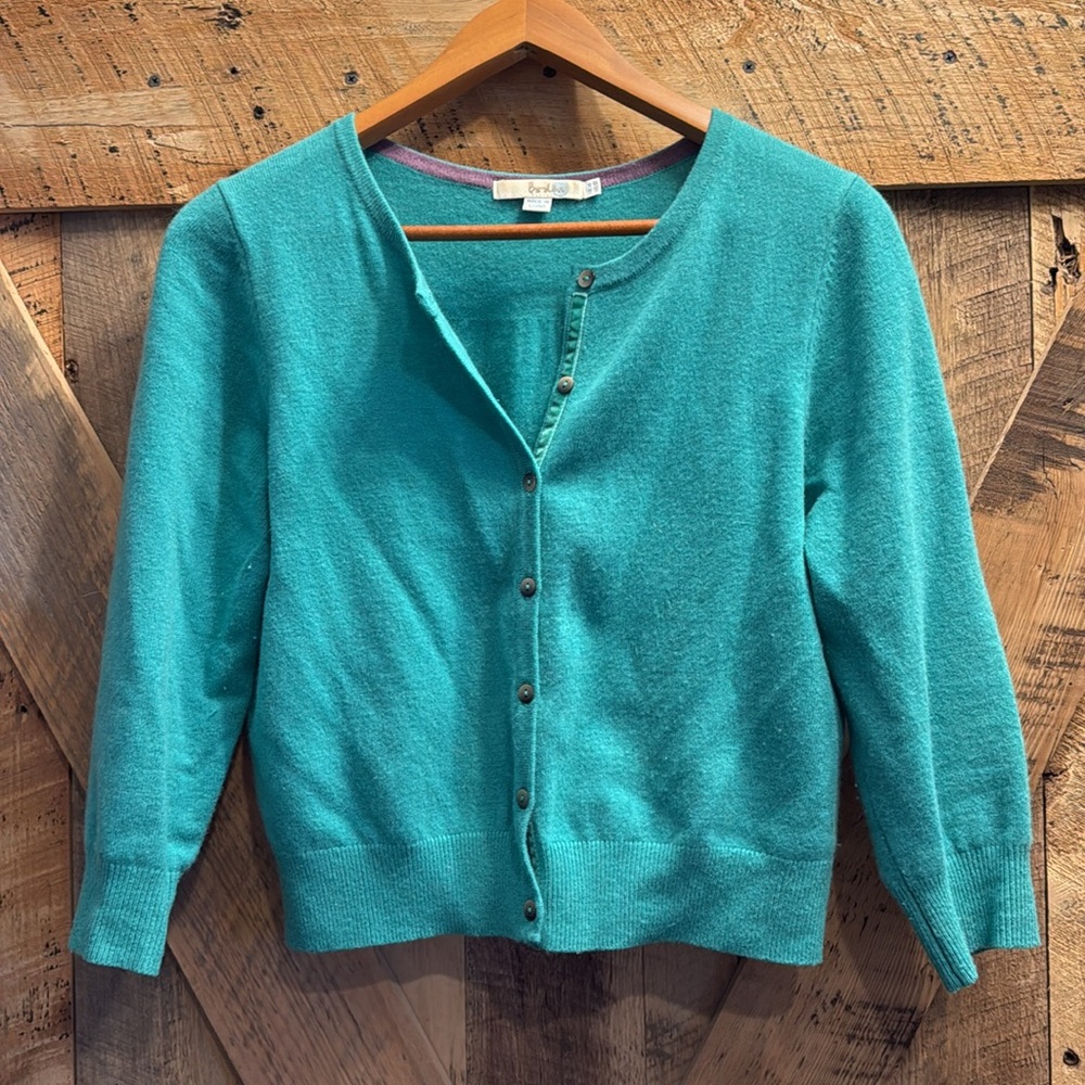 Cashmere Boden cardigan